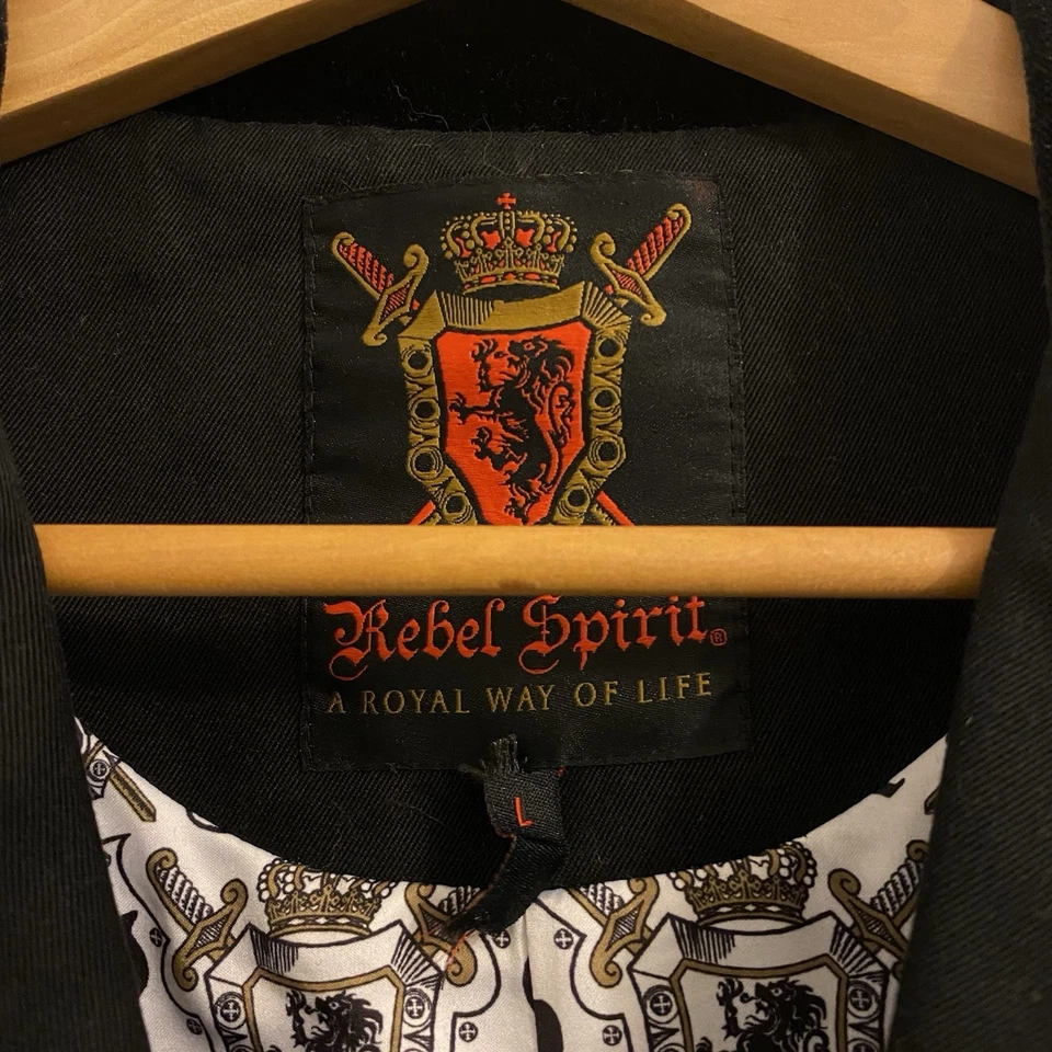 Rebel Spirit - A Royal Way of Life | Chaqueta de traje de diseñador negra talla grande GQ Foto 3 de 4