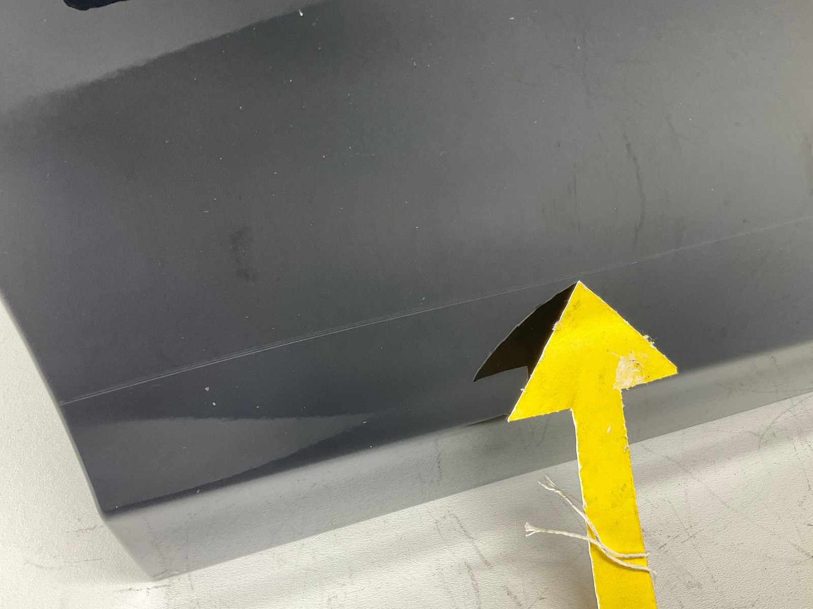 14-17 MASERATI Ghibli Front Right Passenger Door