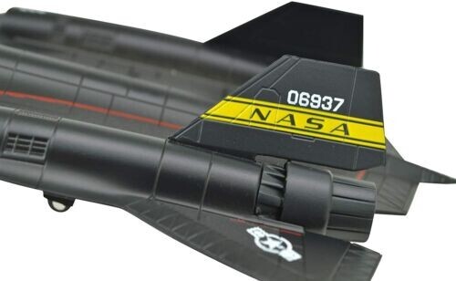1:144 Lockheed SR-71 Blackbird Reconnaissance Aircraft Metal Plane Model Z062 - Picture 7 of 9