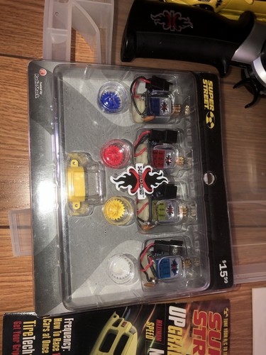 SUPER STREET XMODS Nissan Skyline RC REMOTE CONTROL CAR W/Case and Xtra Parts - Picture 11 of 13