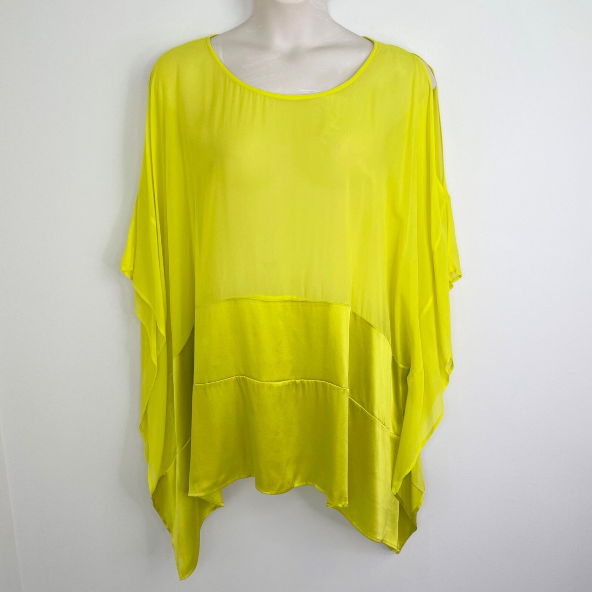 Maggie T cold shoulder kaftan top size 0-1 chartreuse yellow silk