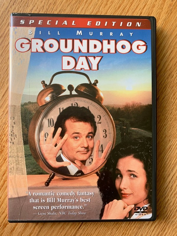"GROUNDHOG DAY" DVD- STARRING BILL MURRAY-LARGE PRINT LABEL ON DVD CASE END