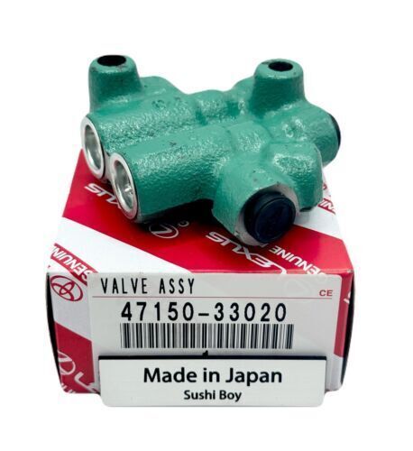 TOYOTA 47150-33020 Solara Camry Brake Proportioning Valve Assy Genuine OEM New - Picture 1 of 9