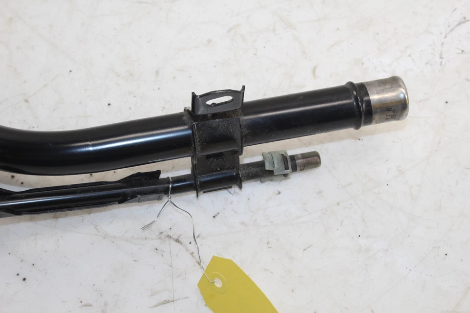 Cuello de llenado de combustible Acura TSX 2009-2014 OEM Foto 2 de 4