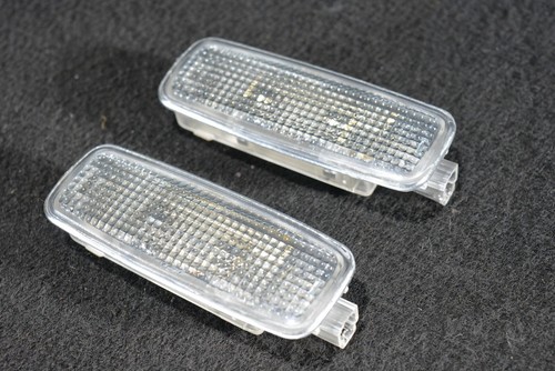 Audi A3 8PA Innenleuchte Innenraumbeleuchtung Sonnenblende 4D0947105A Satz (104)