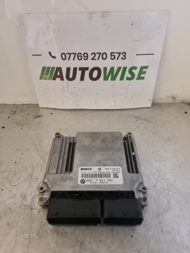 BMW 118d Steuergerät Motorsteuergerät 0281015042 / 7811701 DDE