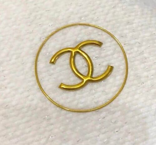 CHANEL BEAUTY Mini Tote Bag Novelty Limited Edition 2024 Makeup White LOGO New - Picture 4 of 8