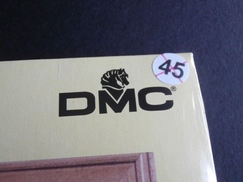 DMC cross stitch embroidery kit - Smiley Bears Clock - K569 - 20 x 20.5cm - Picture 3 of 6