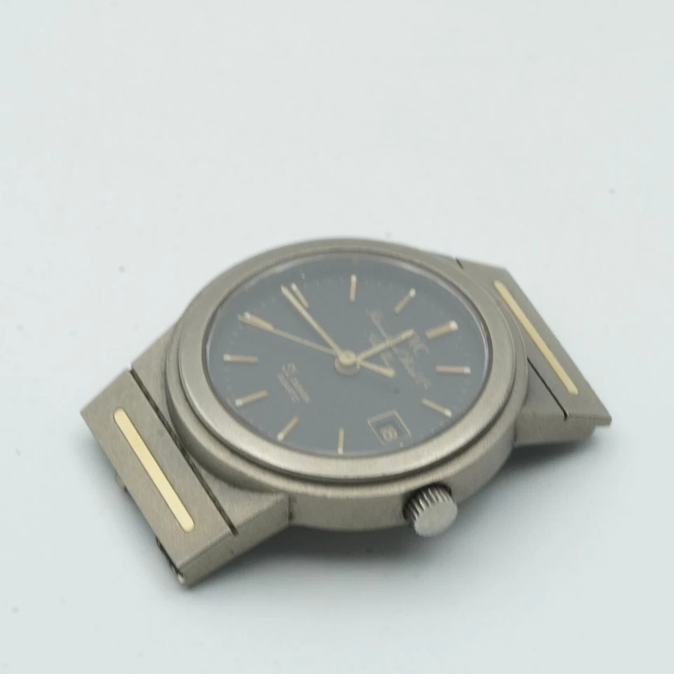 Reloj IWC Vintage Hombre 34Mm 3317 Vintage Titanio Top Raro Cuarzo Sportivo 2 Foto 3 de 4