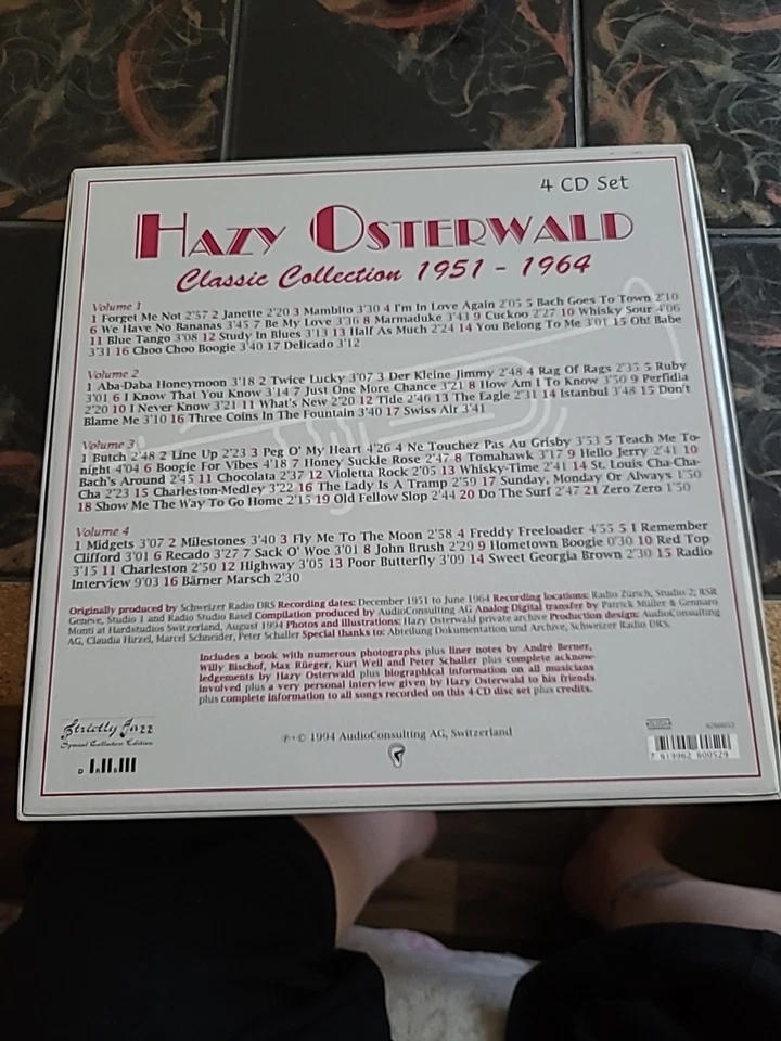 Hazy Osterwald - Classic Collection 1951-1964 (4 CD Set, mit Buch) - Bild 4 von 4