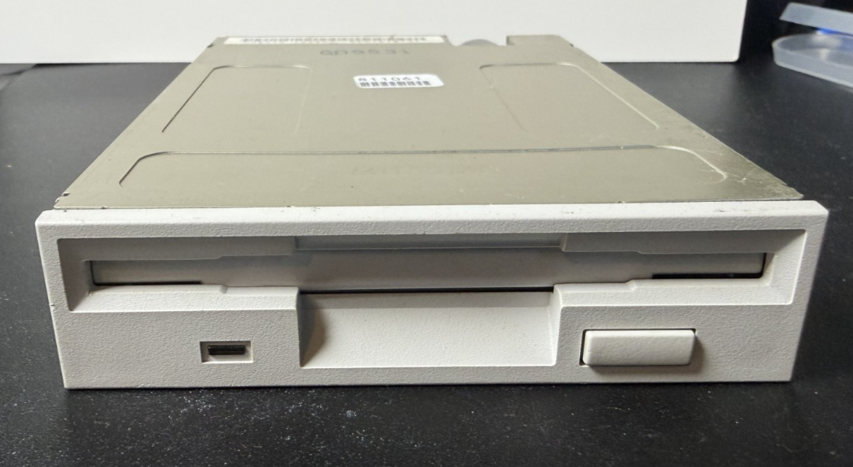 Mitsumi Newtronics D359T5 3.5