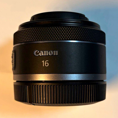 Canon RF 16mm f/2.8 STM Wide Angle Lens, Auto/Manual Focus, 43mm, Box
