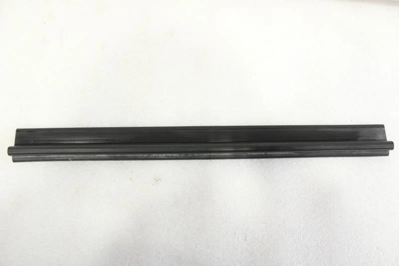 1980 1981 1982 1983 VOLKSWAGEN RABBIT PICKUP PUERTA IZQUIERDA UMBRAL PLACA RASGUÑO MOLDURA Foto 2 de 4