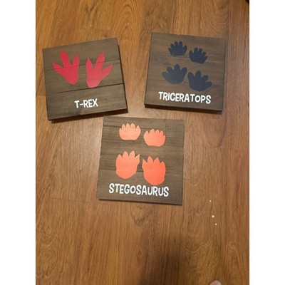 3pc Dinosaur Footprint Wooden Wall Art Set T-Rex Triceratops Stegosaurus Decor
