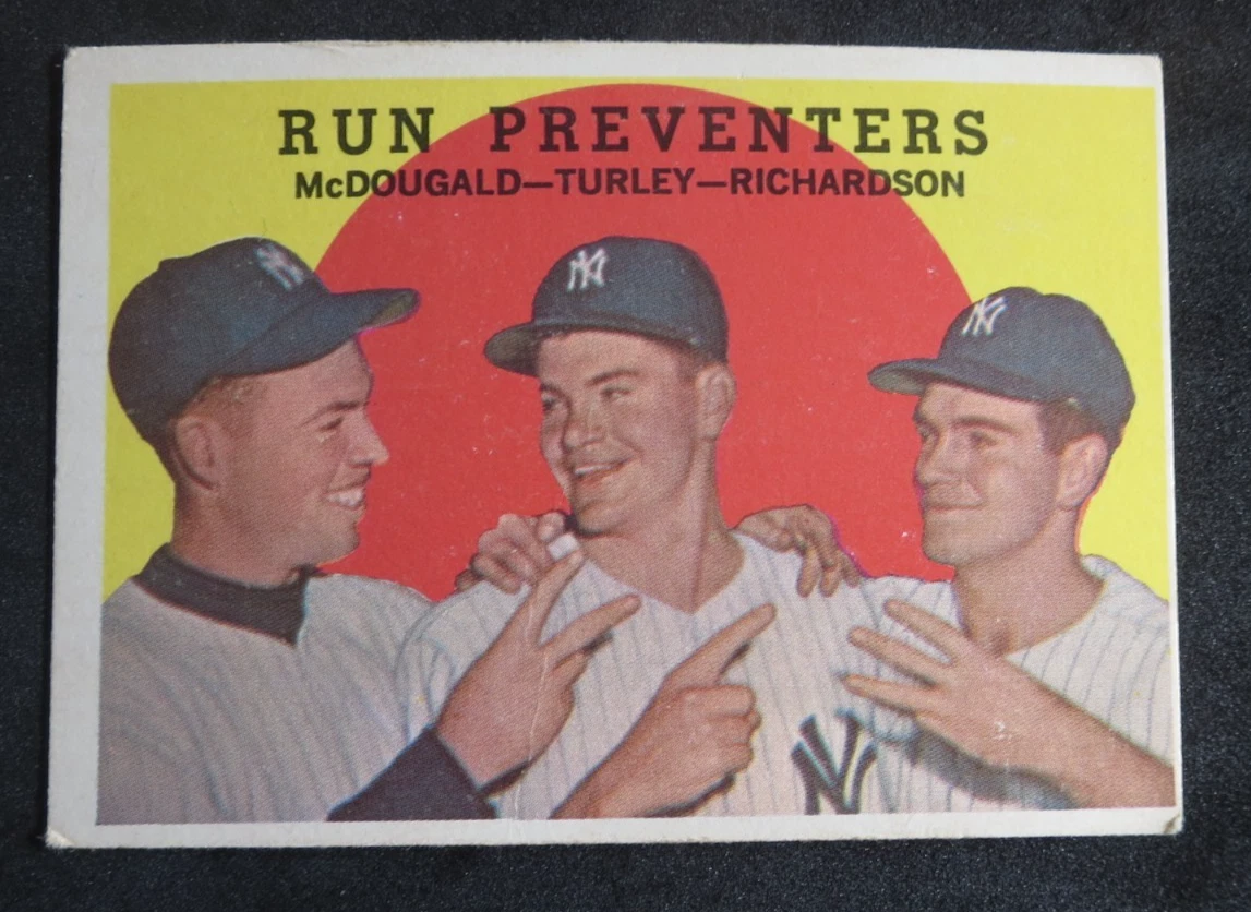 1959 Topps Run Preventers #237 New York Yankees VG  LIGHT WRINKLE