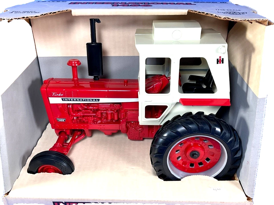 1996 ERTL, Turbo FarmaIl International 1456 w/Cab Tractor, #2311, 1/16 Scale NIB - Image 2 of 4