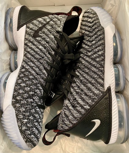 lebron 16 oreo