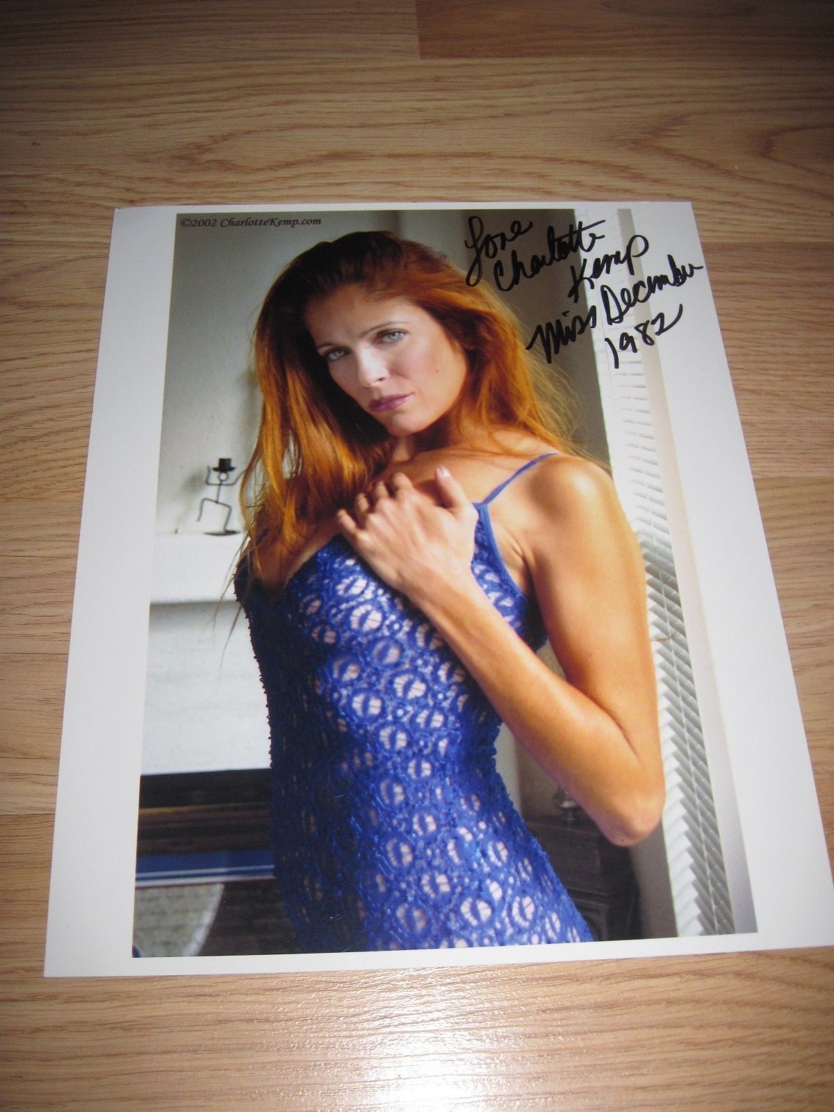 Playboyy Playmate Miss December 1982 Charlotte Kemp Signed 8x10 Photo