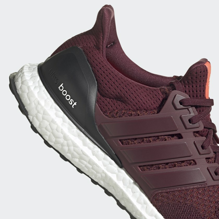 ultra boost 1.0 maroon