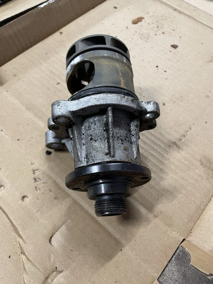 BMW Coolant Water Pump M42 M43 M44 Petrol E30 E36 E46 E34 3 5 SERIES 11510393338 - Image 2 of 4