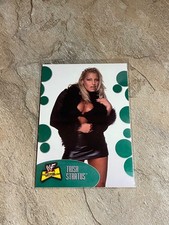 2001 Fleer WWF The Ultimate Diva Collection Trish Stratus #29