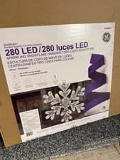 GE 28" Hanging 280 Ct Sparkling Snowflake Hanging Decoration White LED Lights