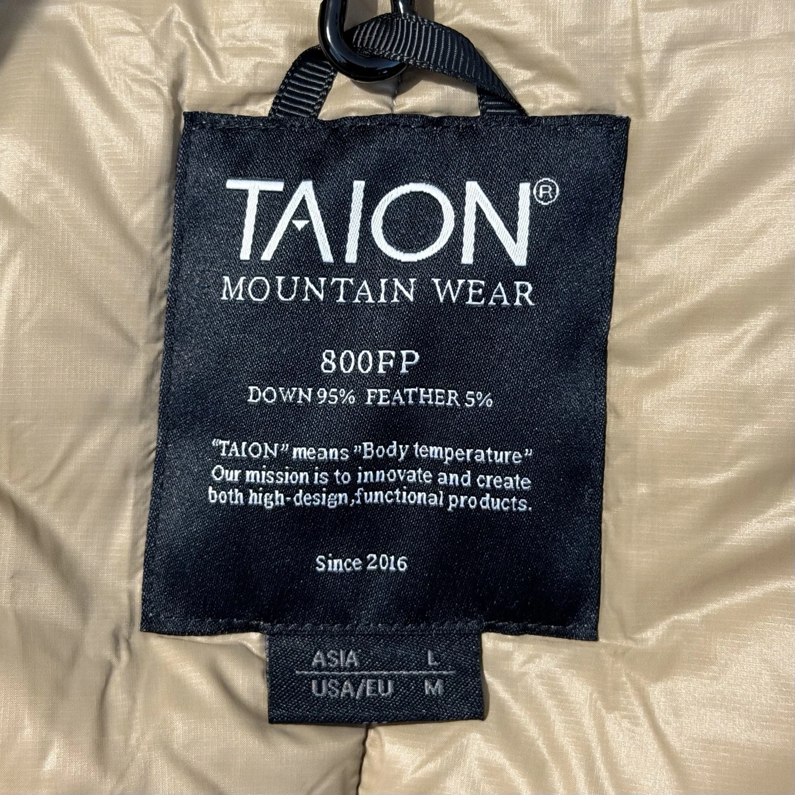 Taion Puffer Jacket Mens Medium Beige Mountain Volume Hooded Down Jacket BNWT - product detail image 16