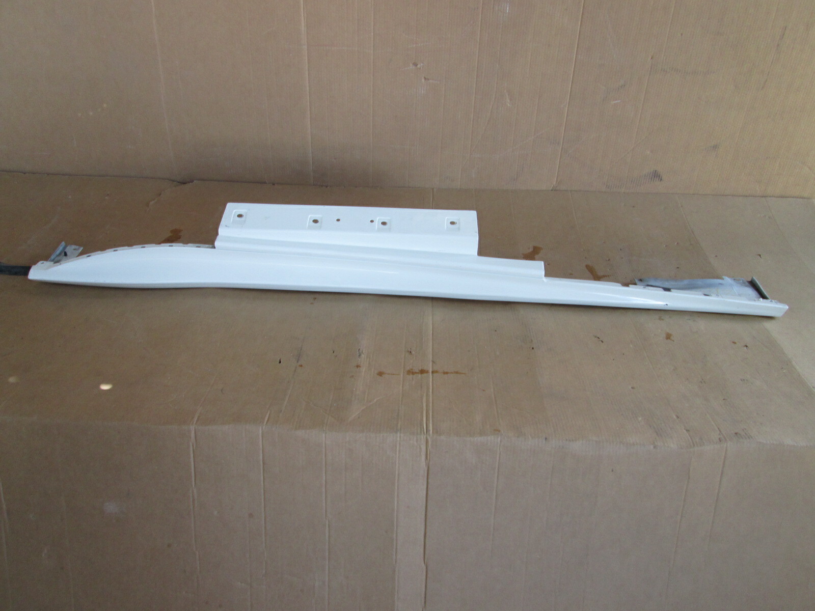 Ferrari F12 Berlinetta RH Rocker Panel / Side Skirt # 84306200  / 84306110