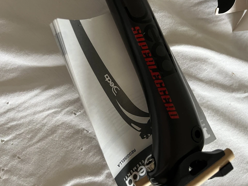 Tija de sillín de carbono nueva en caja Deda Elementi Superleggero RS negra 31,6-35 mm genuina Foto 3 de 4