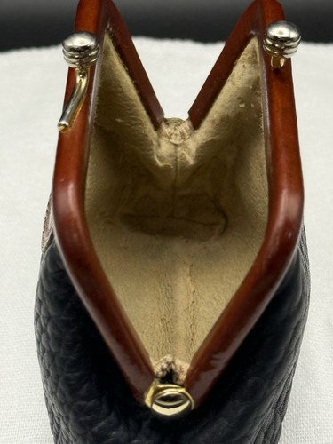 Vintage Dooney & Bourke All Weather Leather Kiss-Lock Coin Purse Navy Read*** - Picture 12 of 18
