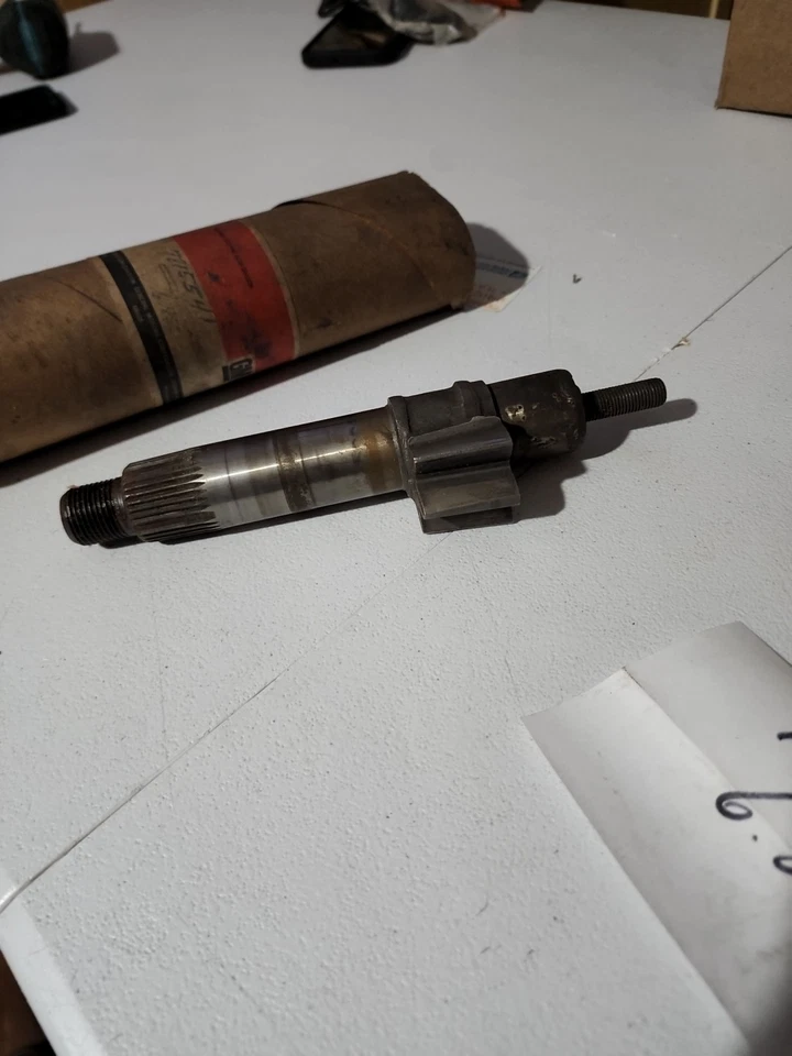 NOS 1971-74 雪佛兰 Vega 带 P.S. 转向齿轮 Pitman 轴 GM # 7815541 原始设备制造商 — 第 2/4 张图片