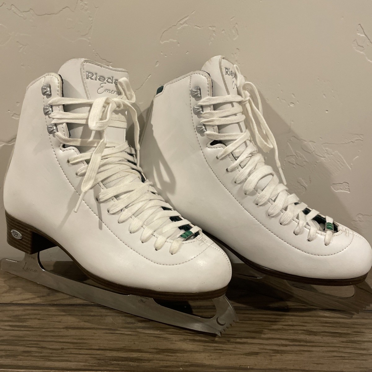 Riedell EMERALD Luna Blade Womens White Figure Ice Skates Size