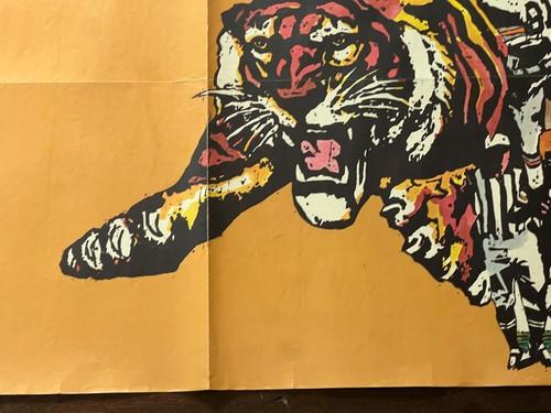 VINTAGE 1970 CINCINNATI BENGALS 24X36 FOOTBALL POSTER RARE ORIGINAL HUGE - Picture 9 of 12