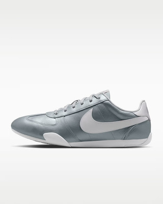 Nike Sprint Sister Damenschuhe Sneaker in Metallic Silber