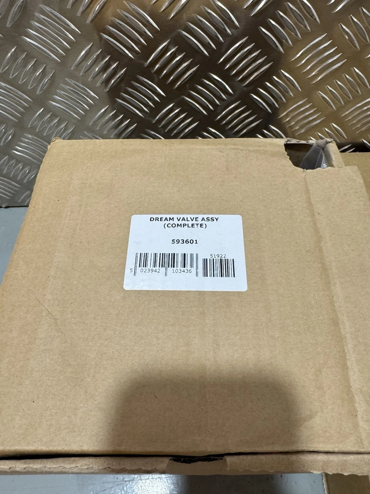 Aqualisa Dream Concealed Mixer Shower With Fixed Ceiling Head DRM001CFC New 4