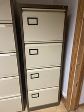 Metal Filing Cabinet 4-Drawer. Unknown Manufacturers Good Condition