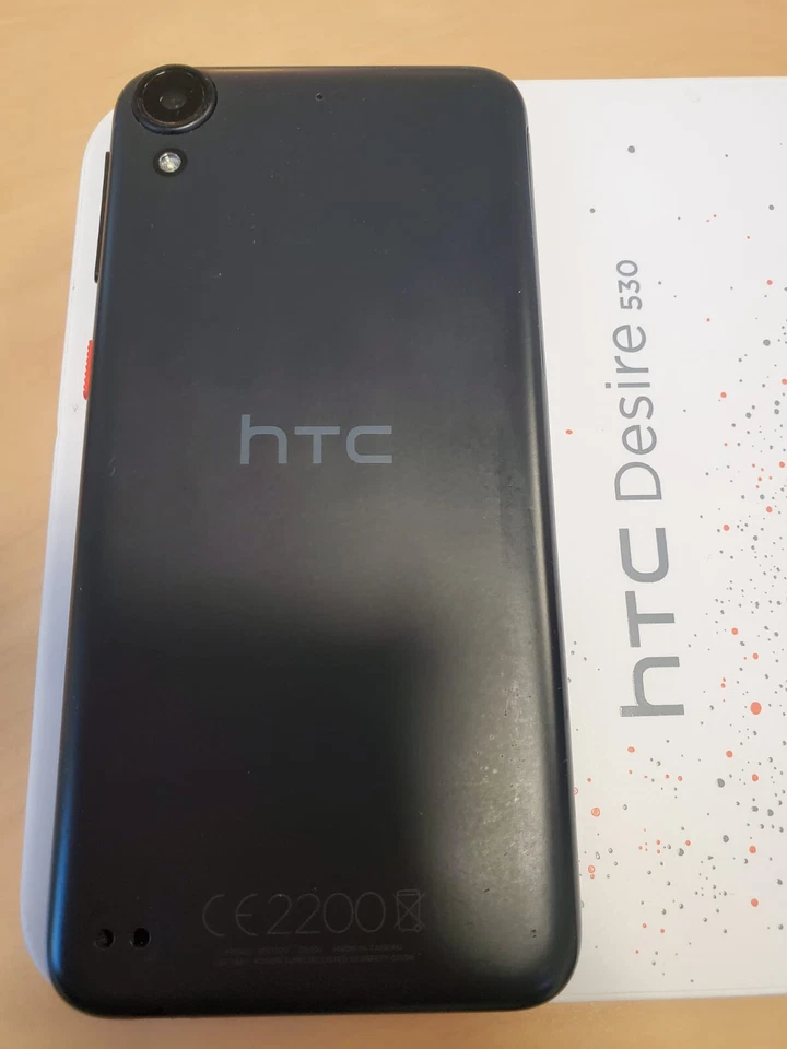 HTC DESIRE 530 4G LTE 16Go NOIR - Photo 4/4
