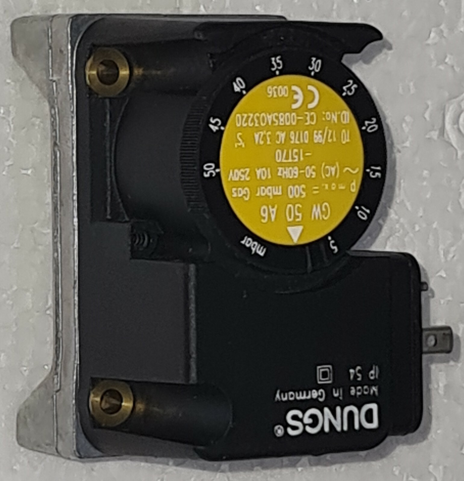 DUNGS GW 50 A6 PRESSURE SWITCH IP54 eBay