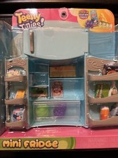 Teeny Tinies Kitchen Refrigerator 16pc Mini Food Playset NEW