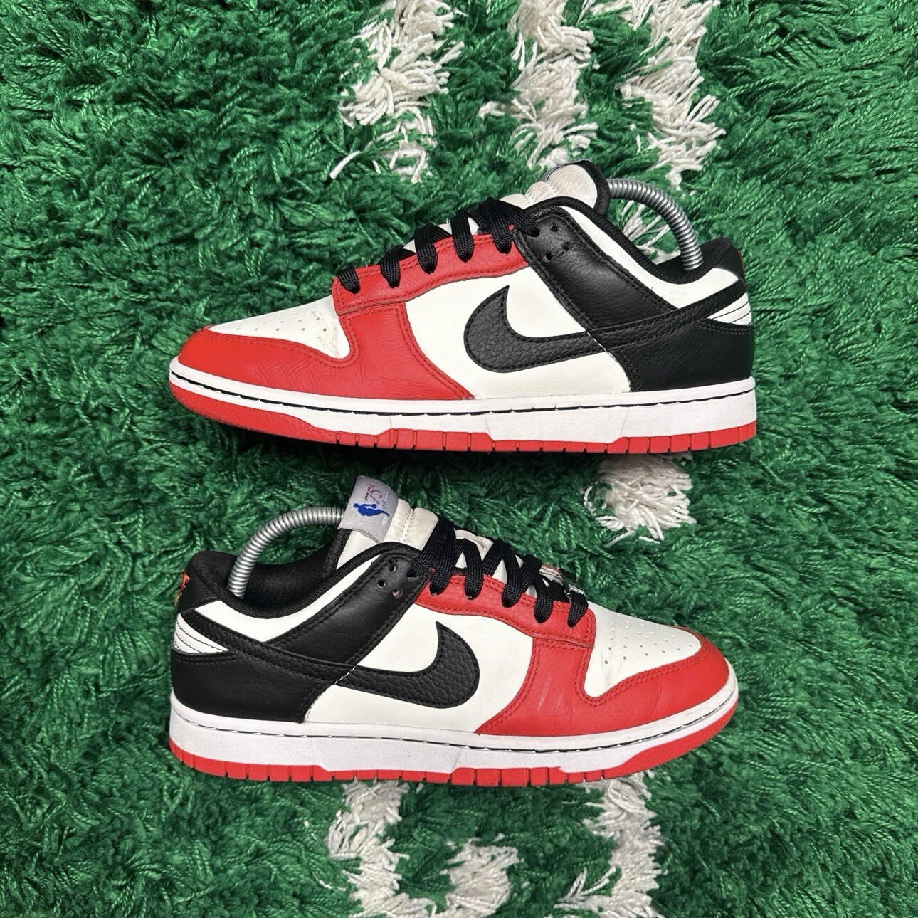 Size 7.5 - Nike Dunk Low EMB x NBA 75th Anniversary Bulls - Clean (DD3363-100)