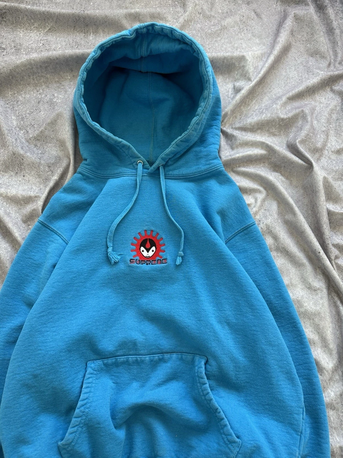 Felpa con cappuccio Supreme Vampire blu P I18 Mike Hill design streetwear