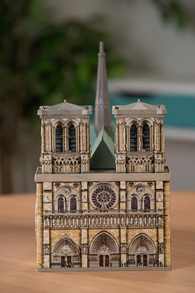 Notre Dame - Puzzle 3D Building Maxi - Immagine 2 di 4