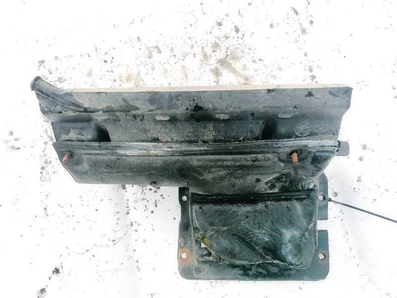 YC1H19740ED YC1H-19740ED YC1H19740FE Air Intake Panel for Ford T 