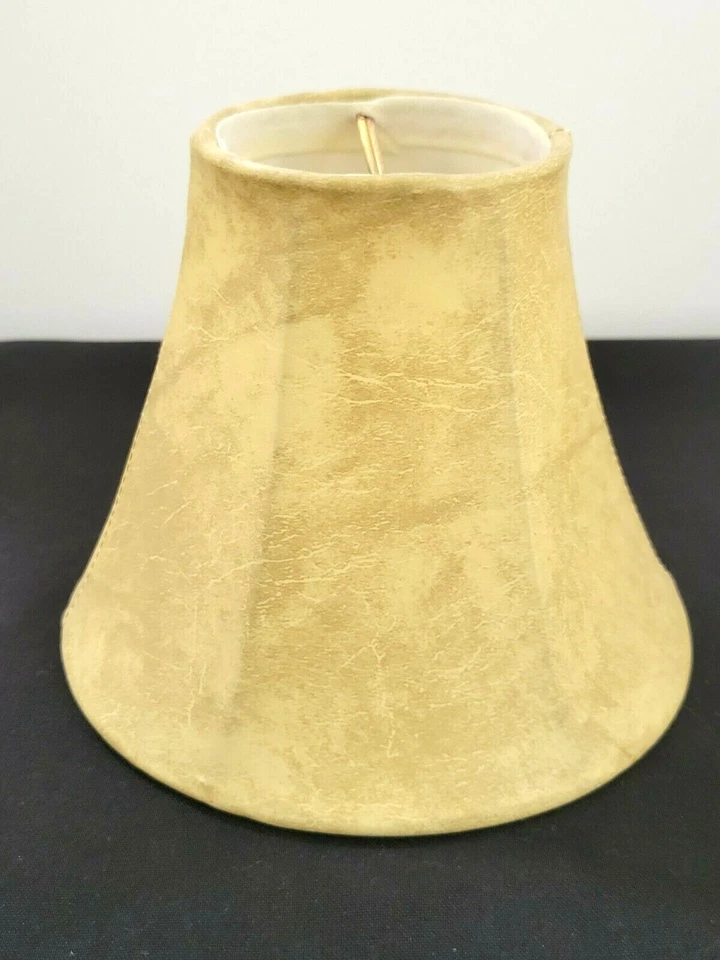 Pequeño clip en campana pantalla imitación cuero mármol beige 5"x3"x6" COMO ESTÁ Foto 3 de 4