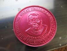rocky graziano 1983 boxing champion mardi gras doubloon new orleans vintage