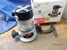 VINTAGE USA PORTER CABLE 690 WOODWORKING ROUTER W/ 1/2 & 1/4 COLLETS