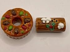 NEW MINI CB CHRISTMAS YULE LOG FRUITCAKE SALT AND PEPPER SHAKER SET FREE SHIP