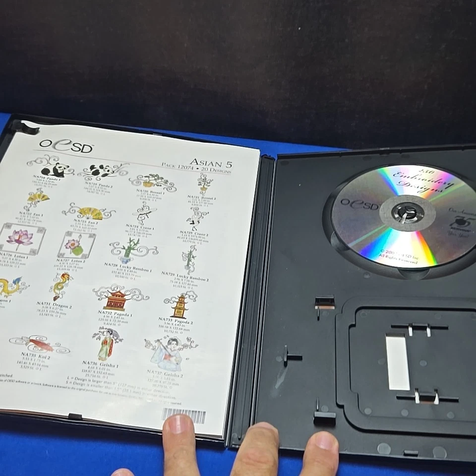 Bernina 75th Anniversary 250 Embroidery Designs CD Format New Open Box - Image 3 of 3