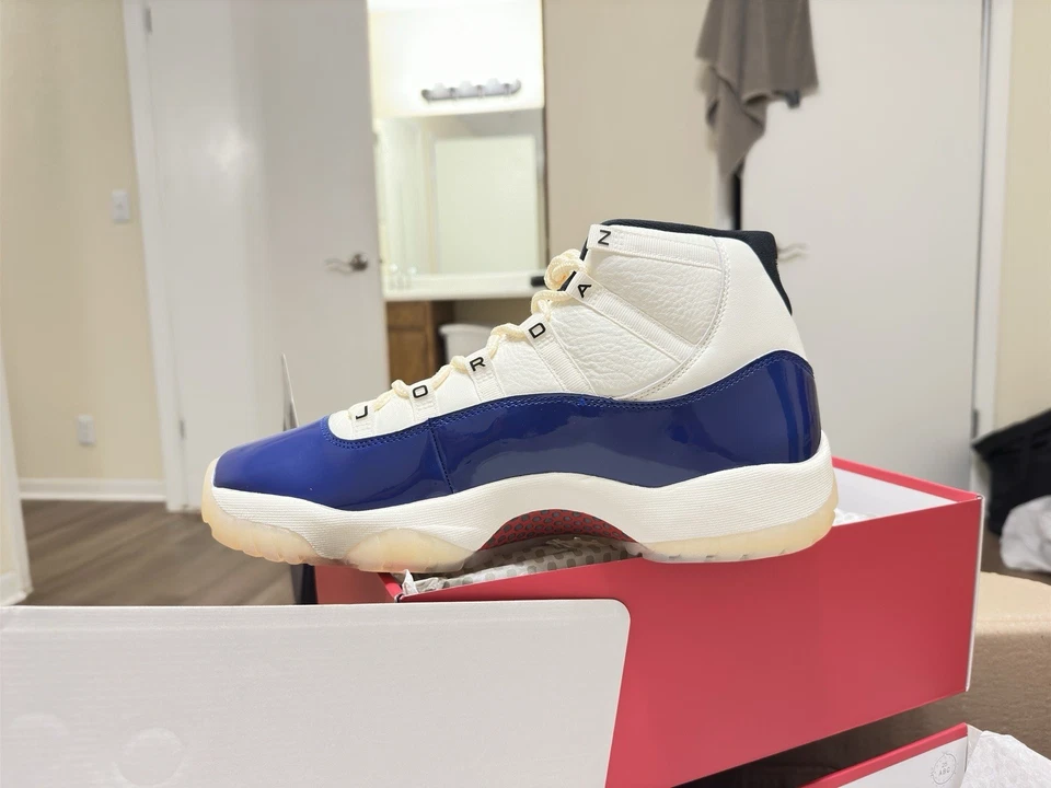 Sizes - Air Jordan 11 Retro Rare Air - Image 3 of 4