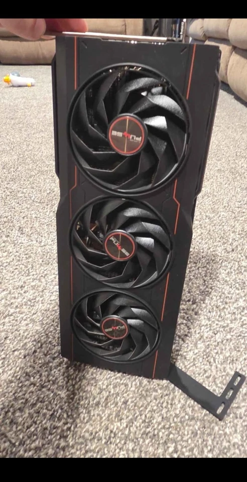 SAPPHIRE PULSE AMD Radeon RX 7900 XTX 24GB GDDR6 Graphics Card - Image 2 of 3